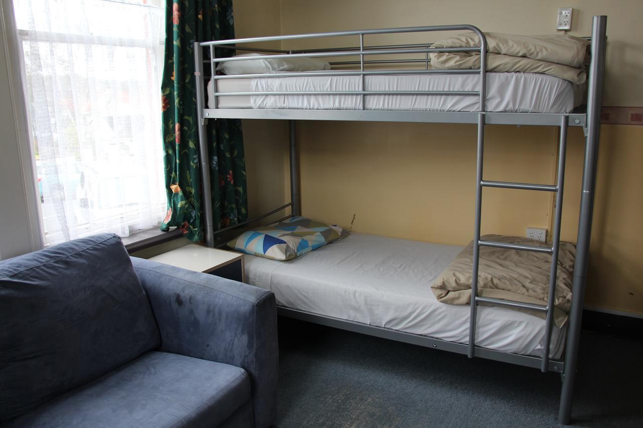 Backpackers * Dunedin